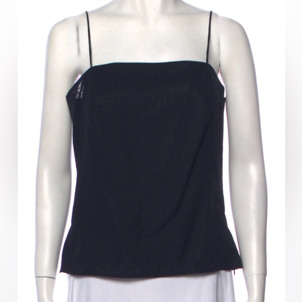 Akris
Square Neckline Sleeveless Top NWT
Size: 10